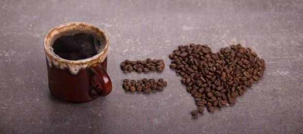 Perché le api amano il caffé?