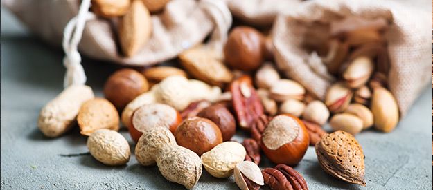 Are Nuts a Healthy Snack?