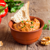 Delicious dips for parties, barbecues and picnics