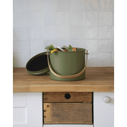 Pebbly Compost Bin - Olive