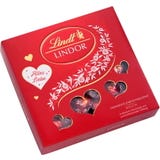 Lindt LINDOR s v&yacute;řezy srdce, ml&eacute;čn&aacute; čokol&aacute;da