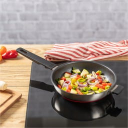 SMART & COMPACT Stekpanna med Hjälphandtag - Set