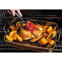 Dreamfarm Brizzle Brush - Red