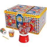 Geschenkbox Dolce & Gabbana Moka Express 2 Tassen Carretto Siciliano + 2 Espressobecher und R&uuml;hrst&auml;bchen
