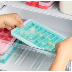 Bac à Glaçons en Bâtonnets avec Couvercle