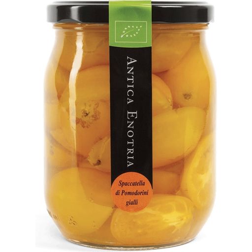 Organic Raw Yellow Cherry Tomatoes - Sliced in a Glass - 580 ml