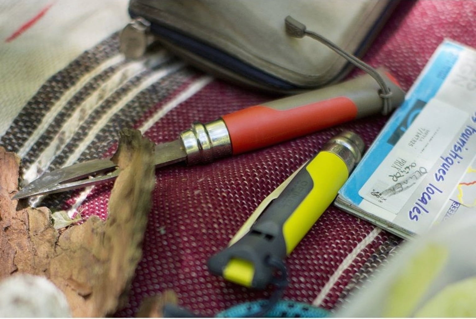 Opinel Navaja Outdoor N°08 S.O., Rojo - 1 pieza