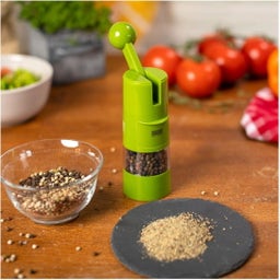 Kuhn Rikon Ratchet Grinder Spice Mill - Green